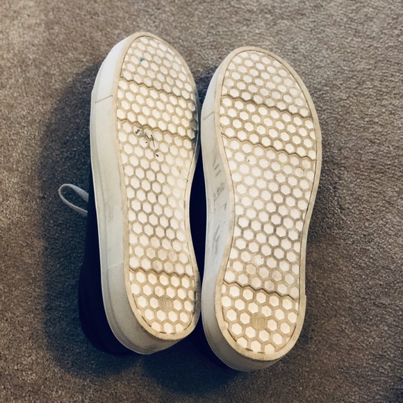 Universal Thread platform sneakers - Picture 6 of 6